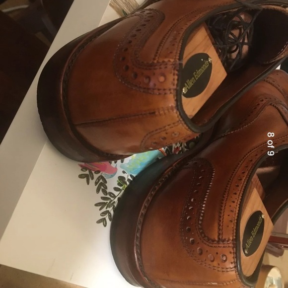 ALLEN EDMONDS 11D WALNUT STRAND MEDALLION CAP-TOE - Picture 11 of 13